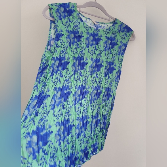 Jigsaw Tops - Jigsaw Silk Mix Green and Blue Top